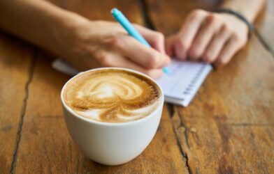 NOTRE RENCONTRE MENSUELLE « CAFE THEO » DU VENDREDI 10 OCTOBRE EST  REPORTEE
